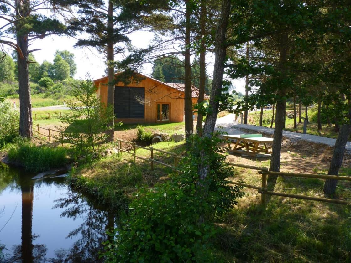 Les Chalets Du Haut-Forez Usson-en-Forez Exterior photo